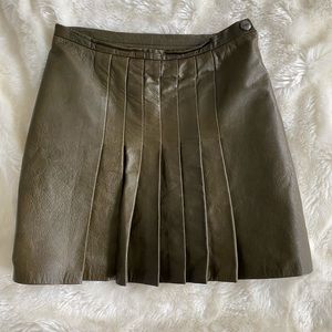 Vintage Versace Olive Pleat skirt